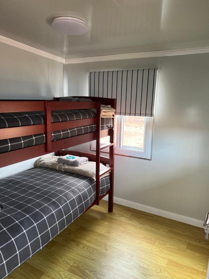 White Cliffs Self Contained Cabin Accommodation المظهر الخارجي الصورة